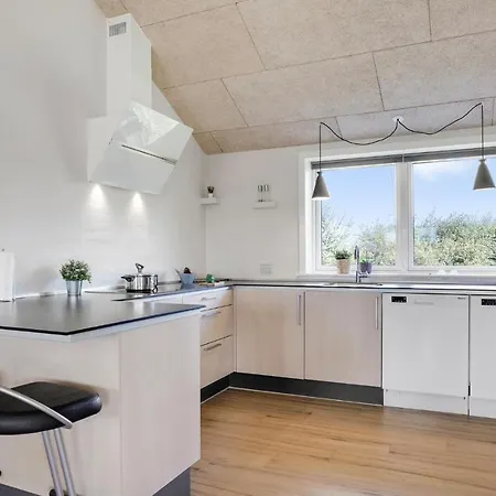 Дом отдыха Cozy In With Wifi *